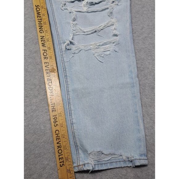 American Eagle Strigid Women's Jeans 12 Reg Distressed Ripped Denim Mom Jean NWT - Picture 16 of 16